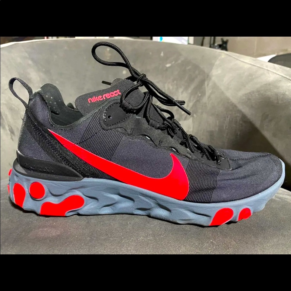 Nike react elements size 10.5